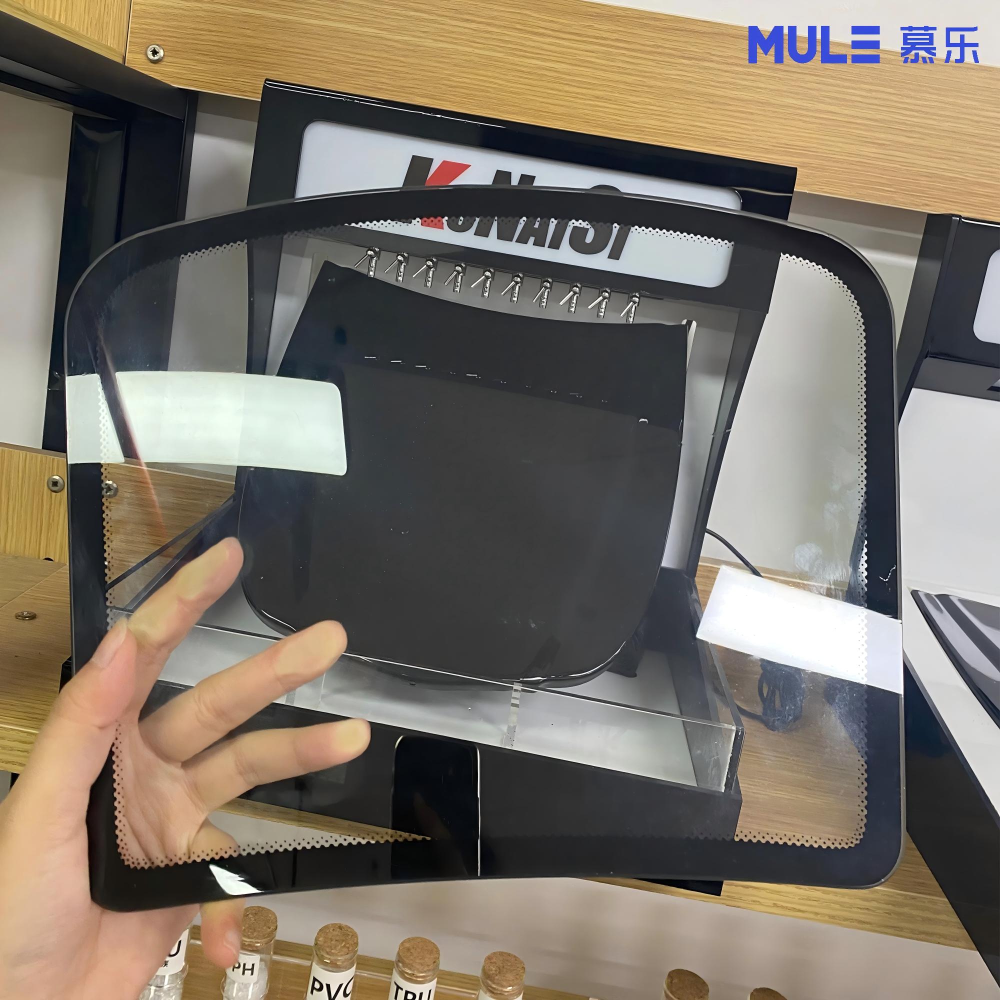 نموذج عرض زجاج السيارات مع طبق - مراجعة Glass Protector Auto وسعره